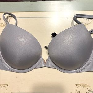 Victoria’s Secret bra